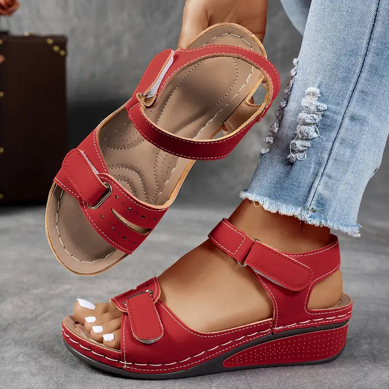 Netta | Sandaler med kilehæl