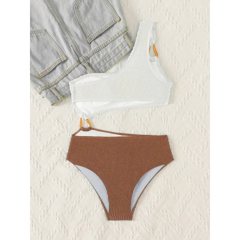 Luna | Asymmetrisk Bikini med Luksuriøs Struktur