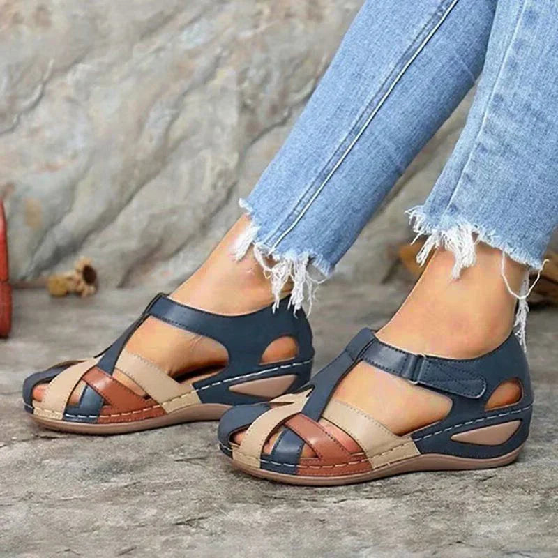 Katie | Luftige Sandaler med Lav Kilehæl