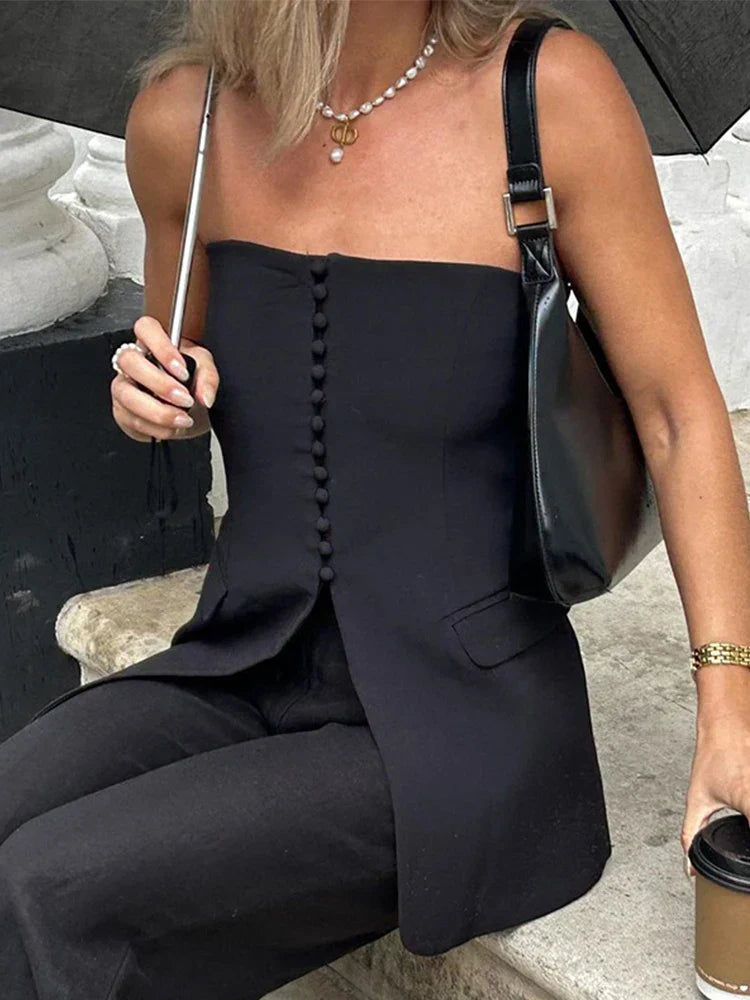 Claudia™ l Elegant stropløs top med klaplommer