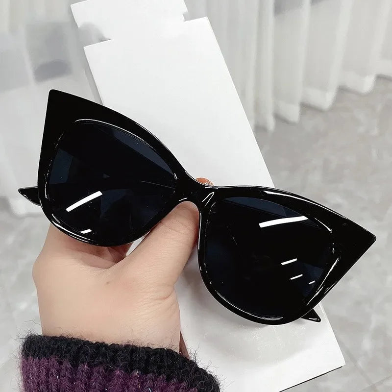 Oasis | Oversized Cat-Eye Solbriller