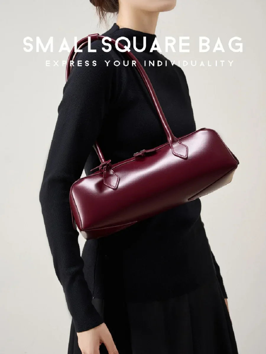 Angie | Luksuriøs Skuldertaske i Baguette Stil