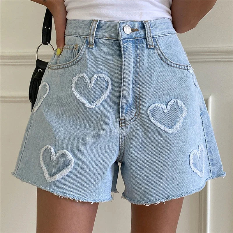 Sylvia | Denimshorts med hjerteprint