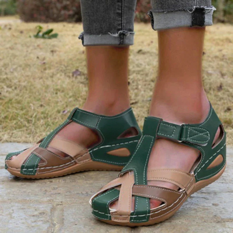 Katie | Luftige Sandaler med Lav Kilehæl