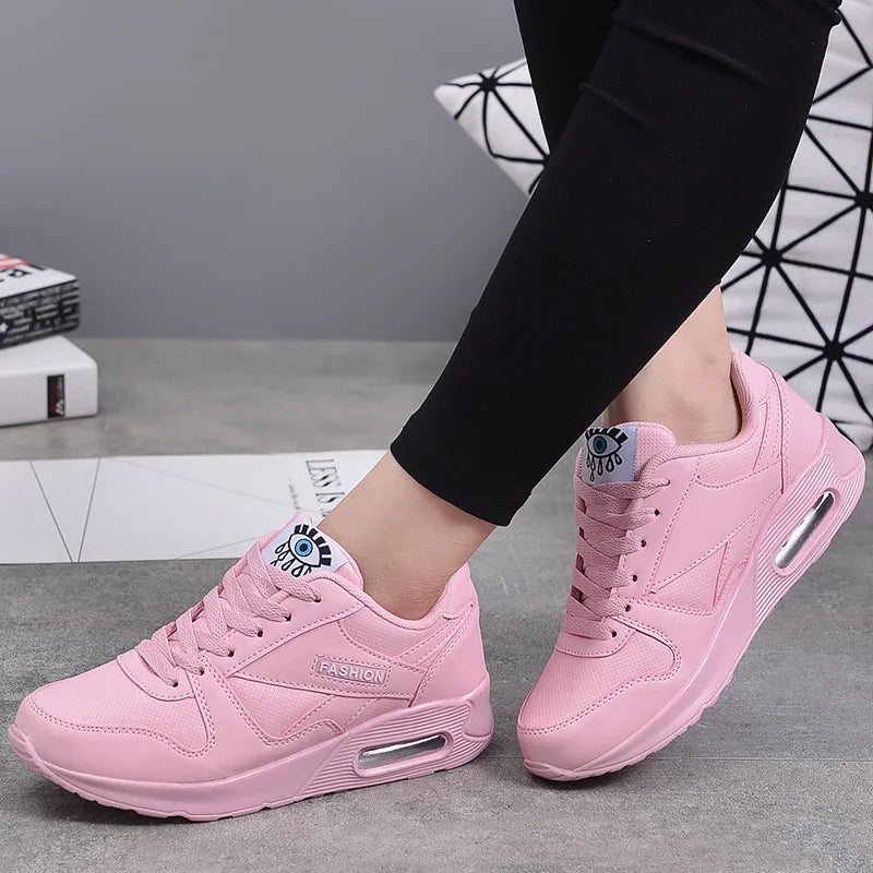 Ivory | Komfortable Sneakers med Høj Sål