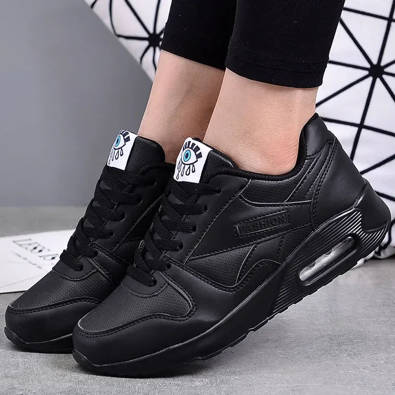 Ivory | Komfortable Sneakers med Høj Sål