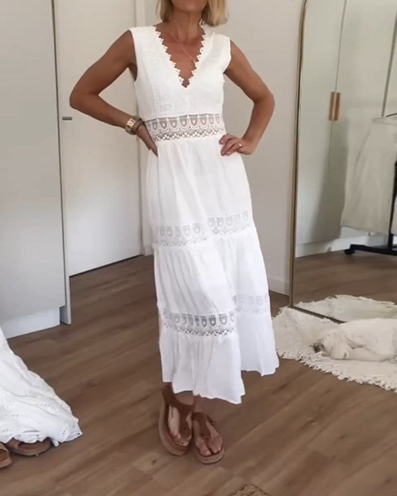 LIVA™ | Ærmeløs midi-kjole i boho-stil med blondedetaljer