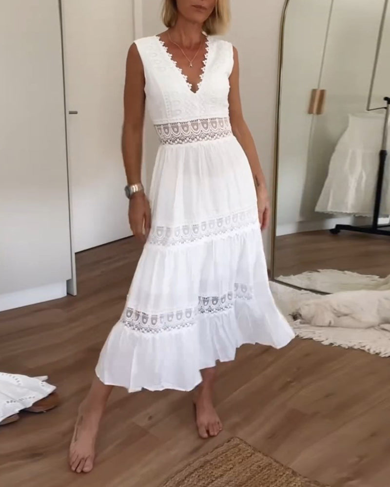 LIVA™ | Ærmeløs midi-kjole i boho-stil med blondedetaljer